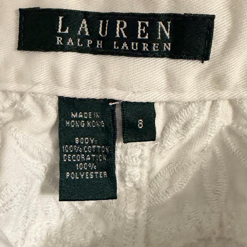 Ralph Lauren Embossed Floral Capris in Light Beige - Picture 4 of 9